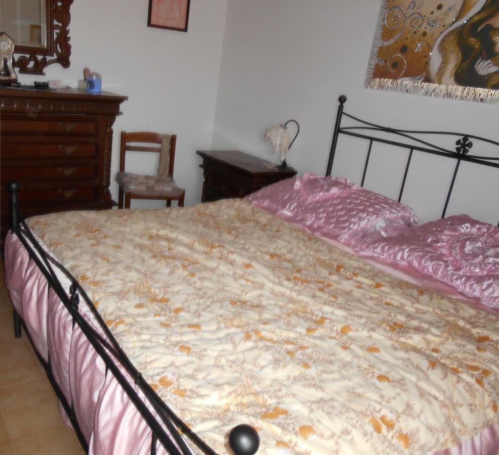 Bed and Breakfast La Casa Di Walter Palata Exterior foto